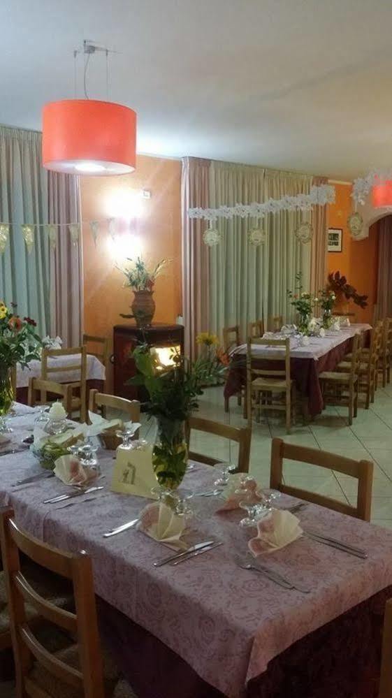 Hotel Mistef 팔레나 외부 사진